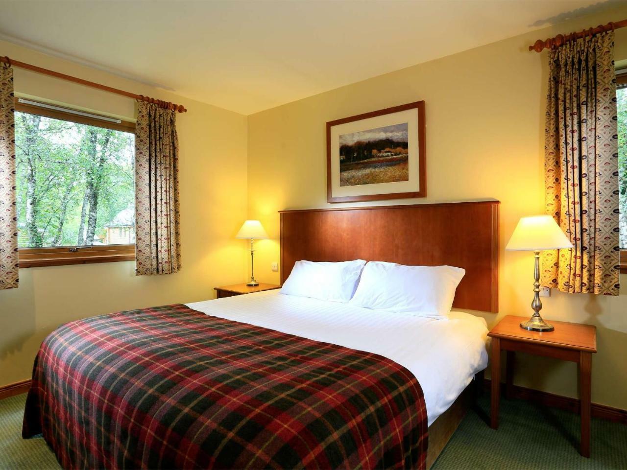 Macdonald Woodland Lodges At Macdonald Aviemore Resort Экстерьер фото