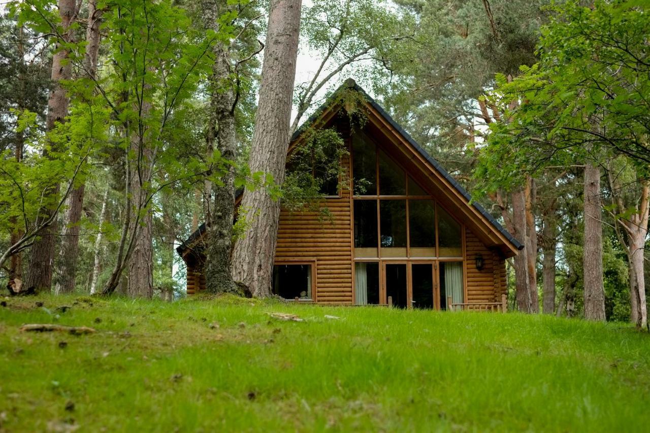 Macdonald Woodland Lodges At Macdonald Aviemore Resort Экстерьер фото